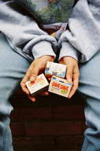 Load image into Gallery viewer, Mr. Negative Same Same But Different 🎞 カラーネガフィルム(ISO400)(35mm / 36枚撮り)【期限内/海外フィルム✈️】1本売り