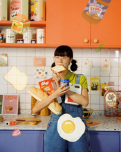 Load image into Gallery viewer, A Girl Has Film BREAKFAST TIME 可愛い朝食の柄が写る!ユニークなエフェクトフィルム(35mm / 36枚撮り)【期限内/海外フィルム✈️】1本売り