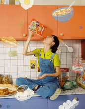 Load image into Gallery viewer, A Girl Has Film BREAKFAST TIME 可愛い朝食の柄が写る!ユニークなエフェクトフィルム(35mm / 36枚撮り)【期限内/海外フィルム✈️】1本売り