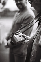 Load image into Gallery viewer, FILM NEVER DIE YORU400 (35mm) モノクロネガ 36枚撮り【海外フィルム✈️ / 期限内】