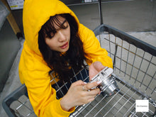 Load image into Gallery viewer, PENTAX Optio E40【完動品】単三電池&SDカード対応🔋海外で人気のエモい写りのオールドコンデジ🕺✨