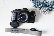 Load image into Gallery viewer, ✨完動品✨ Canon AL-1 単四電池対応 📸 明るい50mm F1.8レンズ付き 🌟 ピント合わせランプ機能付