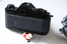 Load image into Gallery viewer, ✨完動品✨ Canon AL-1 単四電池対応 📸 明るい50mm F1.8レンズ付き 🌟 ピント合わせランプ機能付