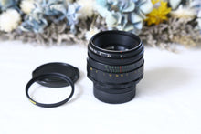 Load image into Gallery viewer, HELIOS-44M 58mmF2 ヘリオス【完動品】【実写済み❗️】ぐるぐるボケ🌀M42マウントレンズ(スクリューマウント)PENTAX SP,SPF,SV,SLなどに!