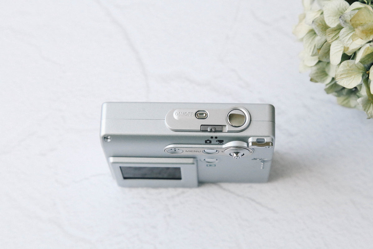 Konicaminolta Dimage x21【完動品】【実写済み
