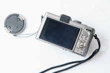 Load image into Gallery viewer, Leica D-LUX5 チタンカラー【完動品】▪️オールドコンデジ▪️デジタルカメラ