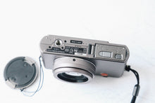 Load image into Gallery viewer, Leica D-LUX5 チタンカラー【完動品】▪️オールドコンデジ▪️デジタルカメラ