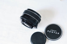 Load image into Gallery viewer, PENTAX Takumar 55mmF1.8【完動品】オールドレンズ一番人気レンズ❗️・M42マウント(スクリューマウント)