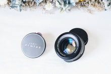 Load image into Gallery viewer, PENTAX Takumar 55mmF1.8【完動品】オールドレンズ一番人気レンズ❗️・M42マウント(スクリューマウント)