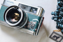 画像をギャラリービューアに読み込む, Minolta Hi-Matic 7s【完動品】クリスマス限定デザイン🎄サンタの夜を写す特別モデル✨