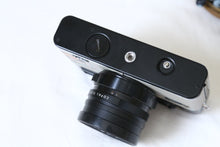 画像をギャラリービューアに読み込む, YASHICA Electro 35 GTN【完動品】クリスマス限定モデル🎄暖炉の前の夜を写す1台✨