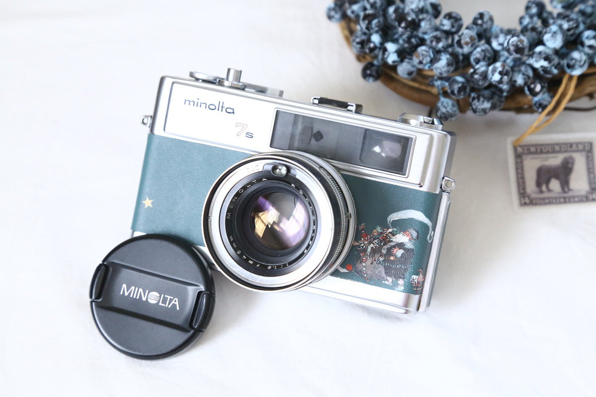 Minolta HI-MATIC 7s フィルムカメラ 完動品 Minolta Hi-Matic 7s【完動品】クリスマス限定デザイン🎄サンタの夜を