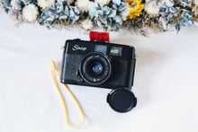 Load image into Gallery viewer, YASHICA Snap【完動品】【美品❗️】グリーンボタン🟢