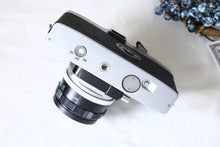 Load image into Gallery viewer, Minolta SRT101|ファインダーが見やすい&操作簡単✨ 温かみある写りの一眼レフフィルムカメラ【完動品】