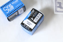 Load image into Gallery viewer, CineStill 50D 35mm カラーネガフィルム|36枚撮り|海外フィルム✈️|期限切れ(冷蔵保存)1本売り