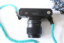 Load image into Gallery viewer, FUJICA AZ-1|わかりやすい露出計&操作簡単✨ ナチュラルな写りの一眼レフフィルムカメラ【完動品/希少✨】