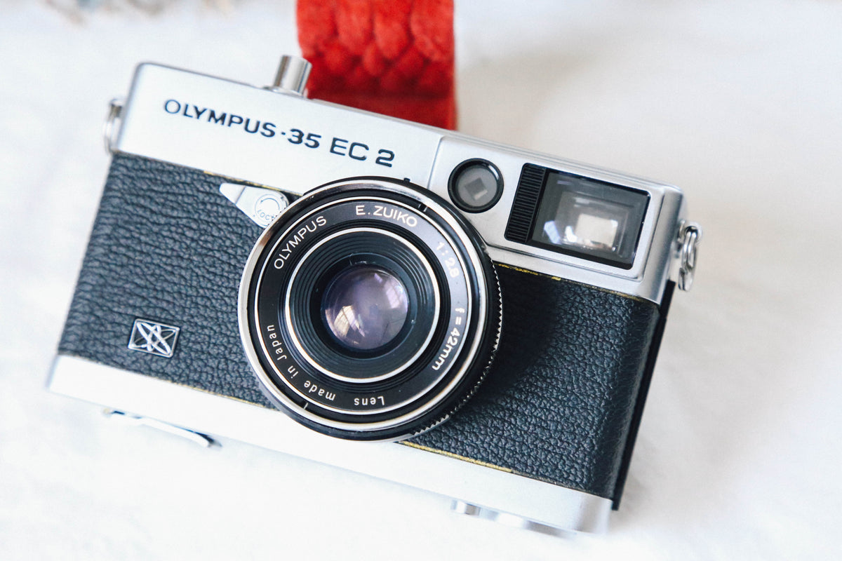OLYMPUS 35EC2｜レトロで簡単📷明るい単焦点レンズの完動品