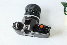 Load image into Gallery viewer, Nikon EM & 35-70mmF3.5-4.5【完動品】初めてのフィルムカメラにおすすめ