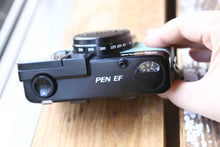 画像をギャラリービューアに読み込む, OLYMPUS PEN EF Mint Sky 🌿|爽やか春色デザイン✨ フラッシュ付きハーフサイズフィルムカメラ【完動品】