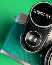Load image into Gallery viewer, OLYMPUS PEN F グリーンリザード 🐊【完動品】露出計付き❗️