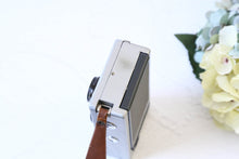 Load image into Gallery viewer, YASHICA Rapide【博物館級の希少価値❗️】【露出計作動❗️】【完動品】ハーフカメラ