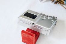 画像をギャラリービューアに読み込む, KONICA MINOLTA DiMAGE X31|単三電池対応🔋 フィルムっぽい写りが好きならコレ❗️ オールドコンデジ【完動品】