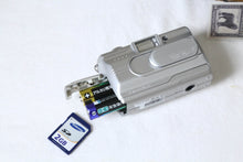 画像をギャラリービューアに読み込む, HITACHI i.mega HDC-2|超希少✨ 単三電池&SDカード対応🔋 明るいF2.8レンズ搭載 オールドコンデジ【完動品】