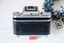 Load image into Gallery viewer, 📸 PENTACON Six TL 明るいビオメターレンズ付き💡 中判カメラ【完動品/希少❗️】