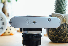 Load image into Gallery viewer, PENTAX SP 塗装&リザード革🍊【完動品】