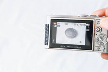 Load image into Gallery viewer, Leica D-LUX3【完動品/希少✨】美品|革張りカスタム仕様|CCDセンサー搭載オールドコンデジ