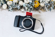 Load image into Gallery viewer, 【美品・すぐ使えるセット】Kodak PIXPRO FZ152 ブラック|SDカード・充電器付き📦レトロ可愛い写りが魅力の高倍率ズームデジカメ🎞️