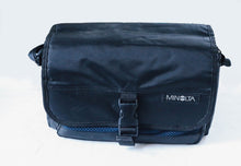 画像をギャラリービューアに読み込む, Minolta α Sweet II|ブラック × ブラウンロゴ|カメラバッグ&ズーム2本セット・美品🔰【完動品】
