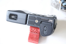 画像をギャラリービューアに読み込む, Nikon Coolpix 990【完動品】スイバル式CCDオールドコンデジ📸|CFカード&カードリーダー付