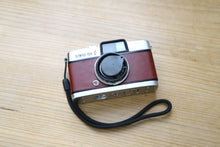 画像をギャラリービューアに読み込む, 【お客様】フルオーダー品✨OLYMPUS PEN S|赤革カスタム+整備済み📷