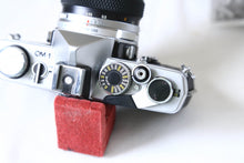 画像をギャラリービューアに読み込む, OLYMPUS OM-1 & 50mmF1.4 シルバー【完動品/美品✨】革変更カスタムオプション有り❗️