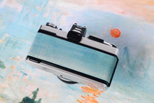 Load image into Gallery viewer, OLYMPUS OM-1【完動品】オーダー「モネの絵画イメージ」