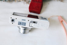 画像をギャラリービューアに読み込む, PENTAX OPTIO L-10 ホワイト 📷 CCDセンサー搭載 / オールドコンデジ / フラッシュ・日付OK!【完動品✨美品】