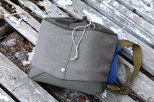 画像をギャラリービューアに読み込む, VANGUARD VEO TRAVEL28BL ブルー&カーキ【未使用品】