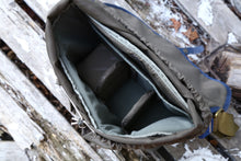 画像をギャラリービューアに読み込む, VANGUARD VEO TRAVEL28BL ブルー&カーキ【未使用品】