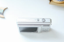 画像をギャラリービューアに読み込む, FUJIFILM FINEPIX J15fd【完動品】【実写済み❗️】状態◎▪️オールドコンデジ▪️デジタルカメラ