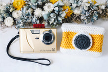 Load image into Gallery viewer, 📸 FUJIFILM FinePix 1500 【✨希少なコレクターズアイテム📼 】乾電池式🔋 美品❗️・専用カードリーダー付き💡オールドコンデジ