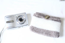 Load image into Gallery viewer, PENTAX Optio E40【完動品】単三電池&SDカード対応🔋海外で人気のエモい写りのオールドコンデジ🕺✨