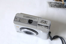 画像をギャラリービューアに読み込む, Panasonic Lumix DMC-LC20【完動品/希少✨】ライカレンズ搭載コンデジ