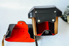 画像をギャラリービューアに読み込む, PENTACON SIX 専用ケース&ストラップ【貴重】ヴィンテージケース