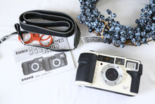 Load image into Gallery viewer, Konica 現場監督 幻のホワイト🤍【完動品/かなり希少✨】全自動フィルムカメラ