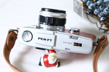 Load image into Gallery viewer, OLYMPUS PEN FT レッド✨完動品📸 ハーフ一眼レフカメラ|露出計OK|38mm F1.8レンズ付