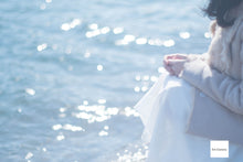 Load image into Gallery viewer, Canon EOS M ネイビーxブラウン【完動品】状態◎▪️デジタルミラーレス一眼レフ▪️オールドコンデジ