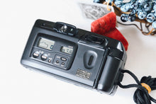 Load image into Gallery viewer, Canon Autoboy Luna35【完動品/美品✨】月デザイン🌙レアなブラックボディ🐦⬛フルオート🔰
