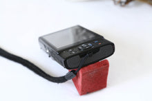 Load image into Gallery viewer, Canon IXY 650 ブラック【美品✨/Wi-Fi搭載・完動品📸】お子さんの運動会や発表会にも🏈