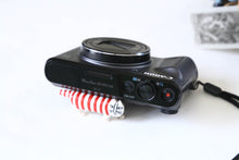 Load image into Gallery viewer, Canon PowerShot SX720 HS ブラック【美品✨/Wi-Fi搭載・光学40倍ズーム📸完動品】月まで撮れる🌙